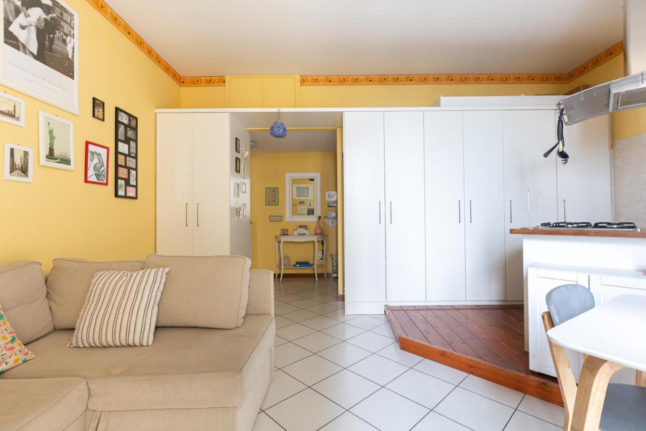 Bnbutler Torelli - Grazioso E Luminoso Bilocale Apartment Милано Екстериор снимка