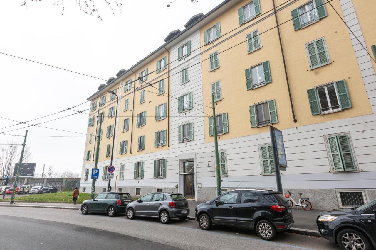 Bnbutler Torelli - Grazioso E Luminoso Bilocale Apartment Милано Екстериор снимка